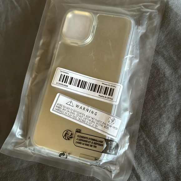 iPhone 11 Mirrored Case NEW - Picture 5 of 5